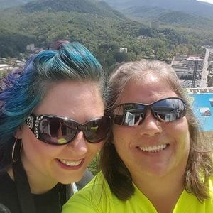 Meet your Posher, Amber